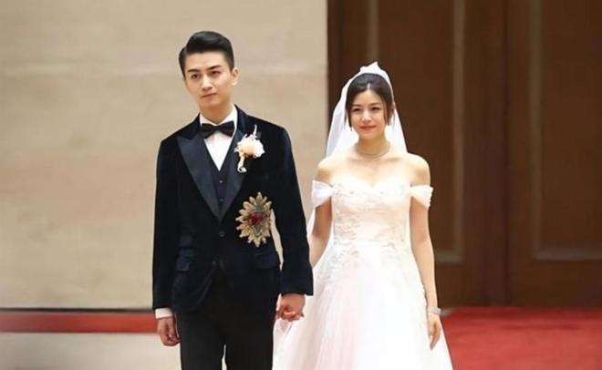 宏远速递!陈老板做新决定,胡明轩深夜发声,两小将入选U17国青