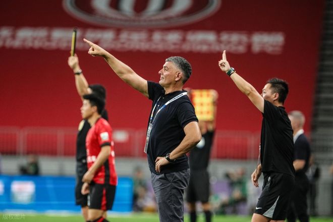 索贝尔复出改变雷霆休赛期引援方向